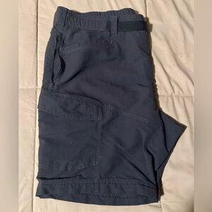 Men’s The North Face XXL shorts